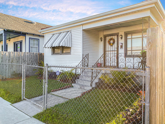 1644 Desire St New Orleans, LA