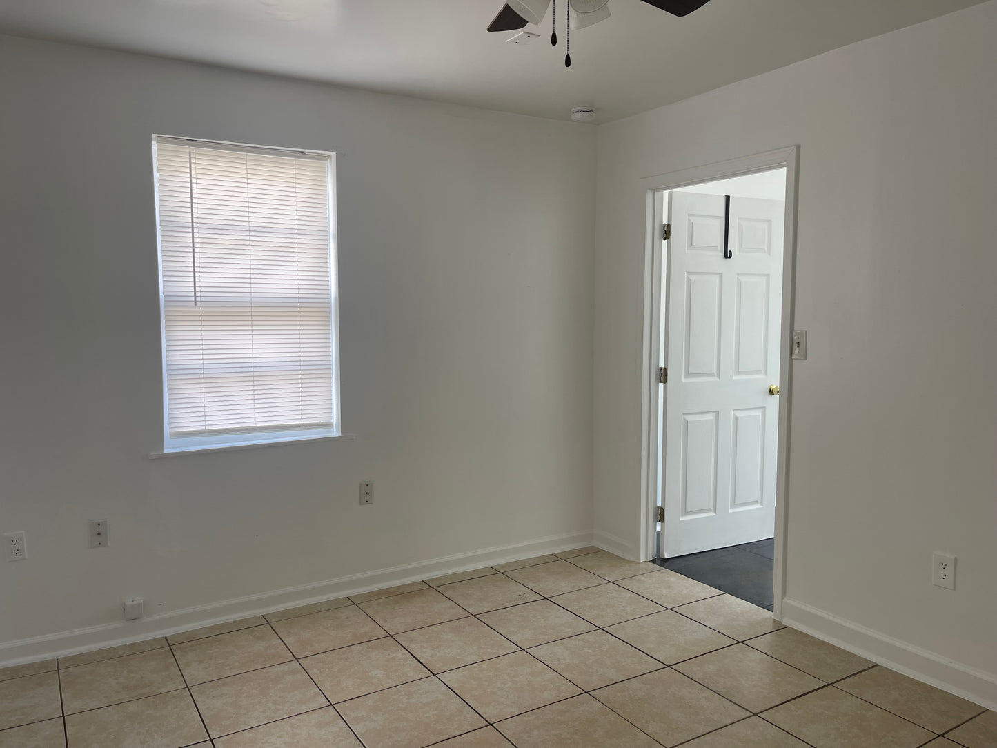 1520 Desire St Apt A
