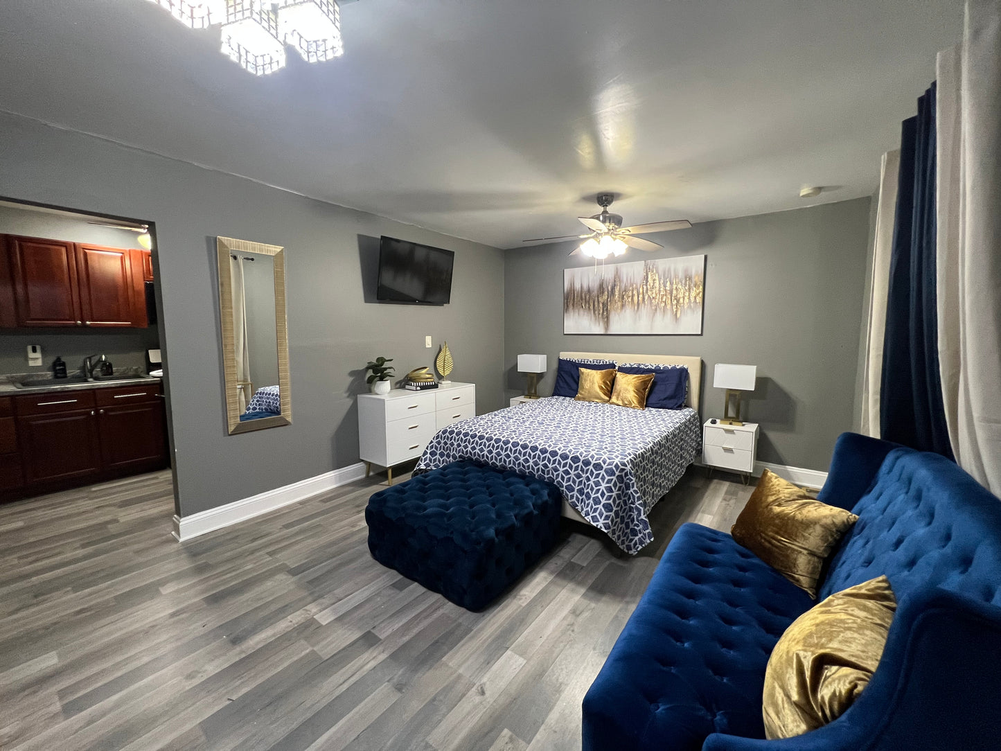 Desire St Studio Apt 1524 (Fully Furnished + Utilities Included)