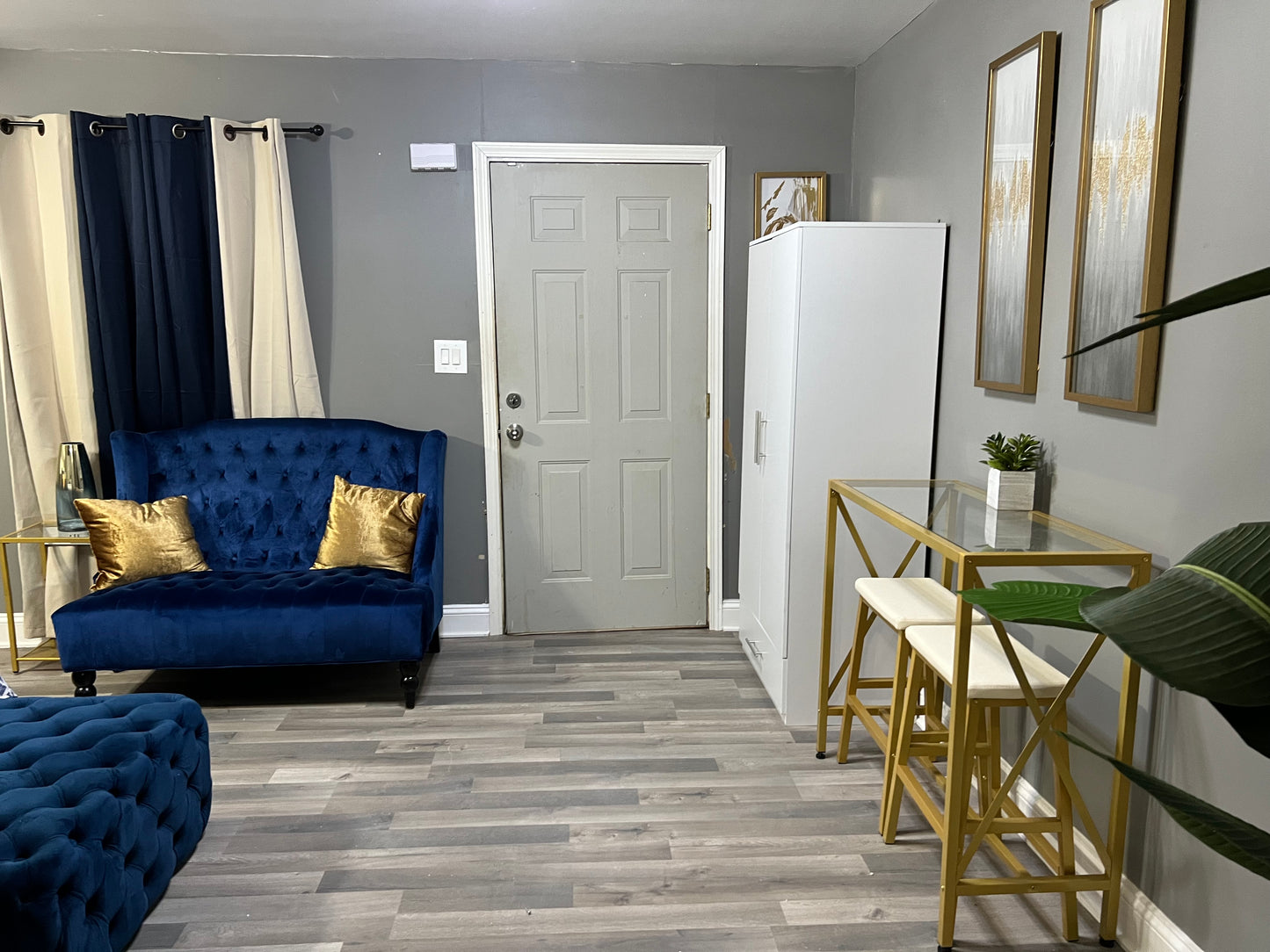 Desire St Studio Apt 1524 (Fully Furnished + Utilities Included)