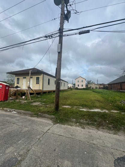 2415 Louisa St - Vacant Lot