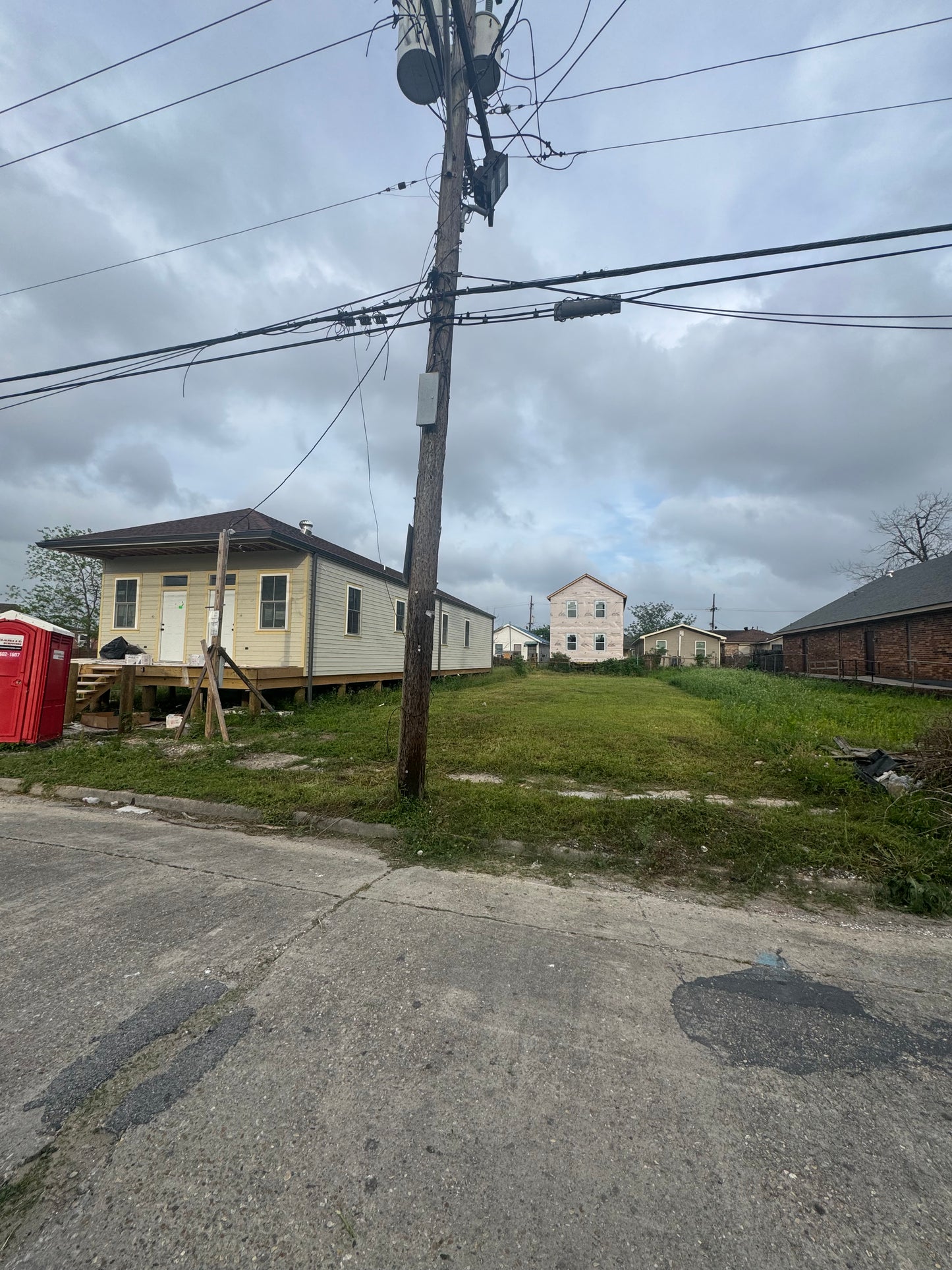 2415 Louisa St - Vacant Lot