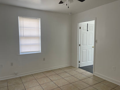 1520 Desire St Apt A