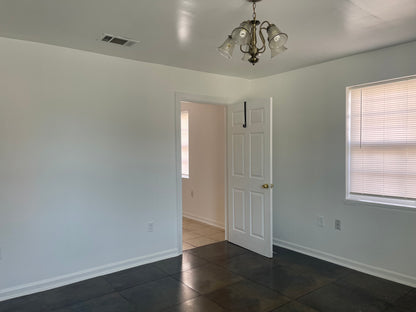 1520 Desire St Apt A