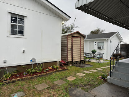 Desire St Studio Apt 1526 (Fully Furnished + Utilities Included)